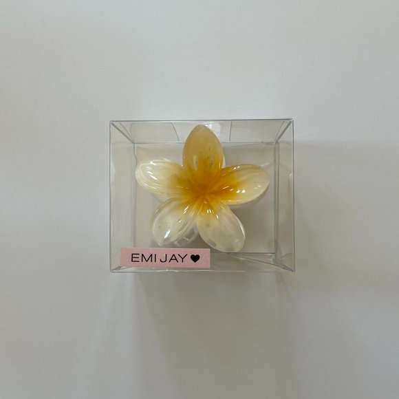 Emi Jay Accessories - Emi Jay Super Bloom Clip in Coconut
